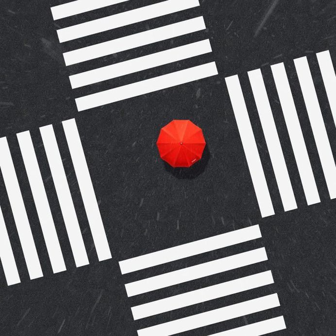 Creative and Colorful Minimalist Photography by Grigoriy Shkarupilo