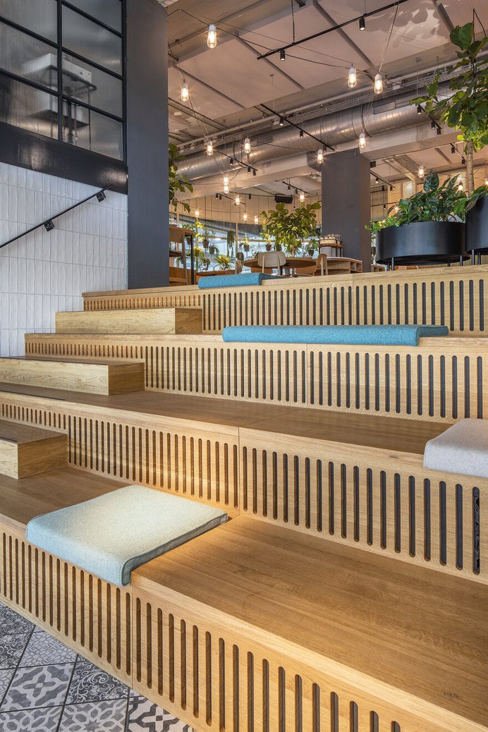 NENI Amsterdam Opens in Former Citroën Garage