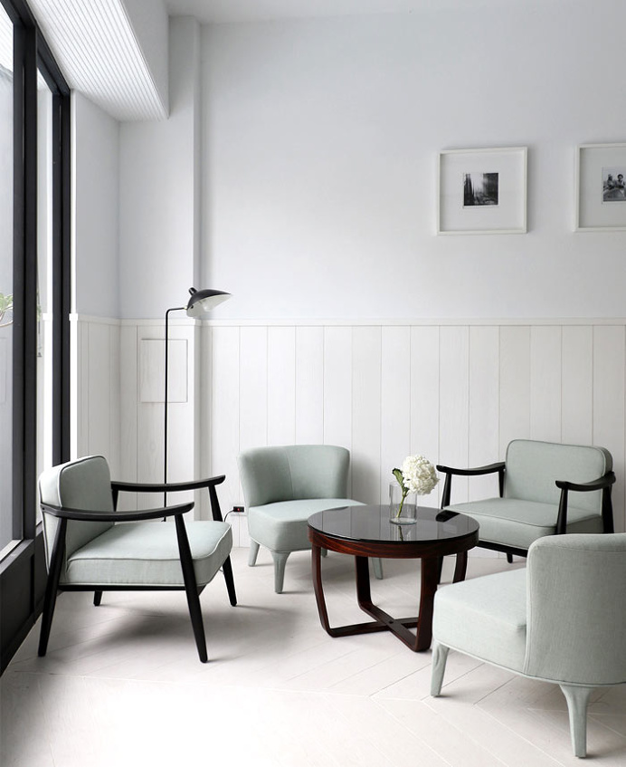 K.C Coffee Shop by Mole Design - InteriorZine