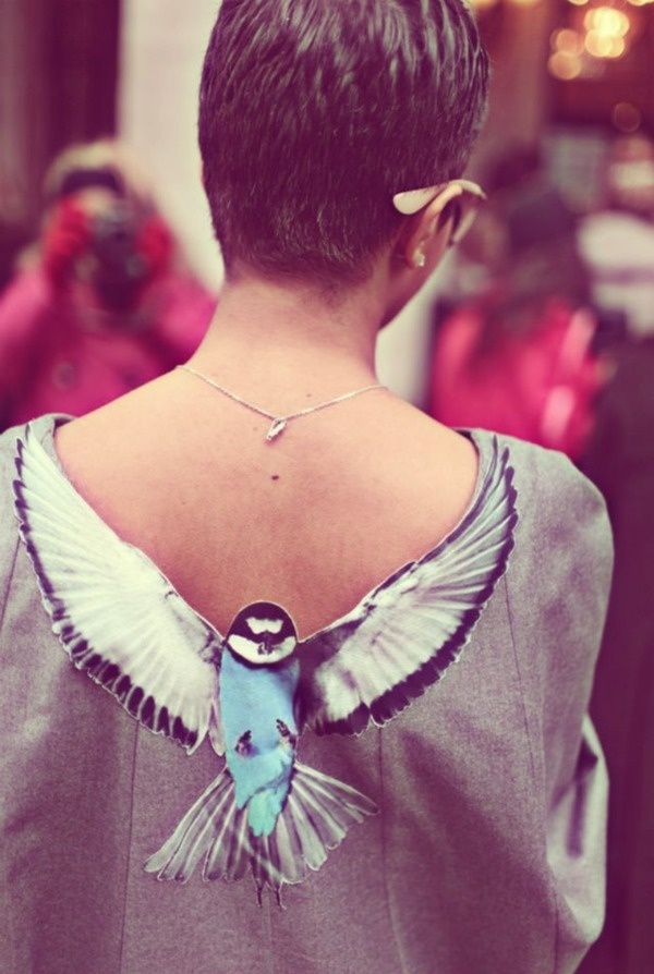 Wyniki Szukania w Grafice Google dla http://file1.campuslife.co.kr/Wa/editor/2013/5/2013561610592uhh.png #fashion #blouse #neckline #bird