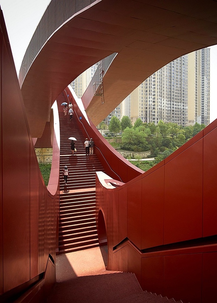 Lucky Knot Bridge – NEXT Turns Bridge into Ultimate Experience