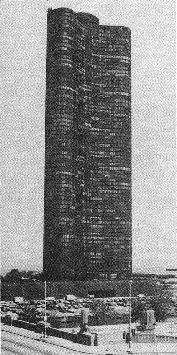 BETONBABE: Photo #chicago #architecture #facades