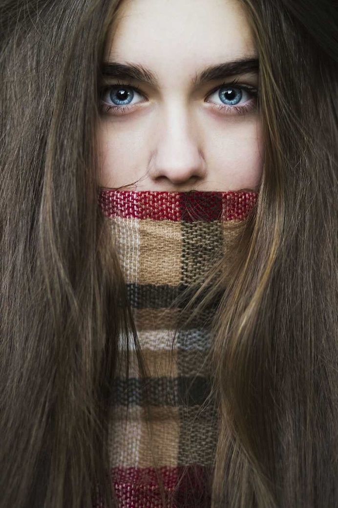 Amazing Conceptual Portraits Inspired By Blue Eyes by Jovana Rikalo