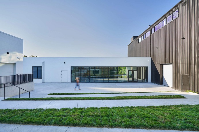 Charlotte Street Foundation courtyard photo by Hufft