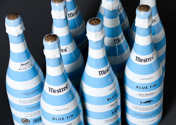 Blue Fin on Behance #76f7