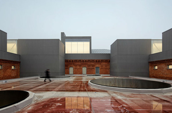 Comments {0} #architecture #modern
