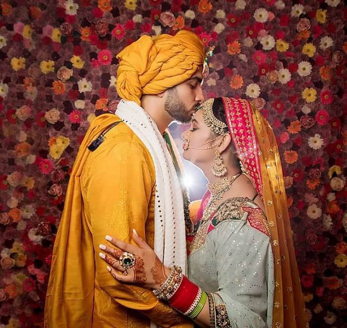 Wedding Photography Poses for Couples