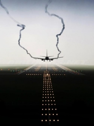 Merde! - Photography #photography #airplane