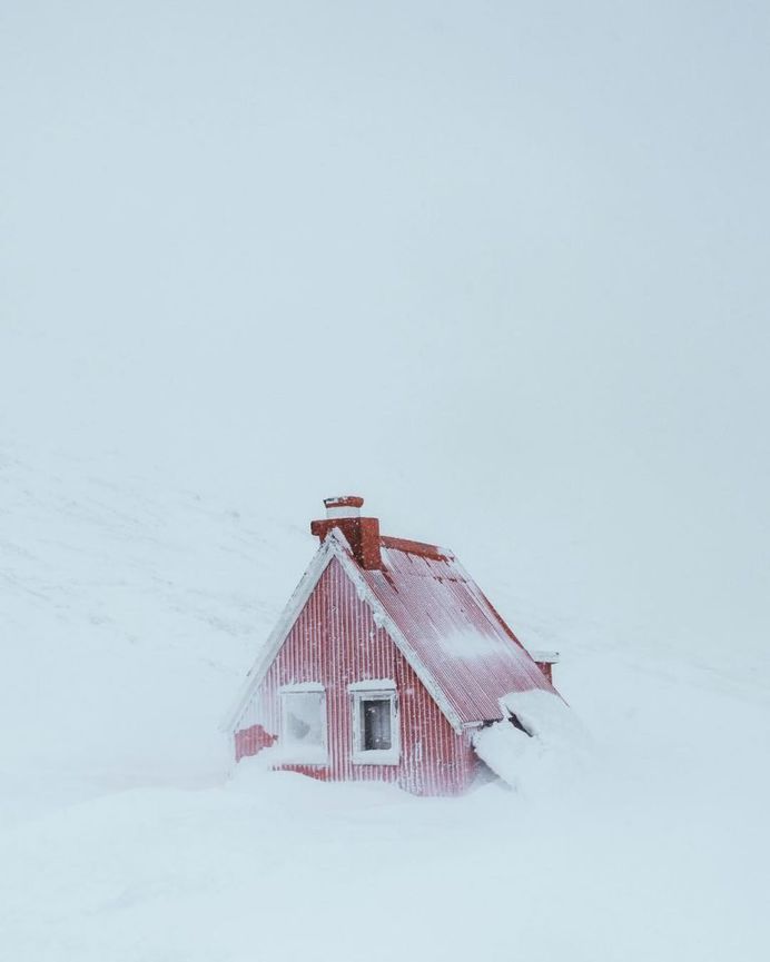 The Magnificent Landscape of Iceland by Niklas Söderlund