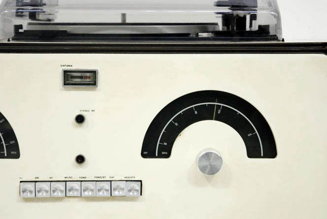iw_-Castiglioni_Brionvega_04