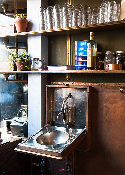 navy_restaurant_8 #interior #sink #design #decor #restaurant #deco #decoration