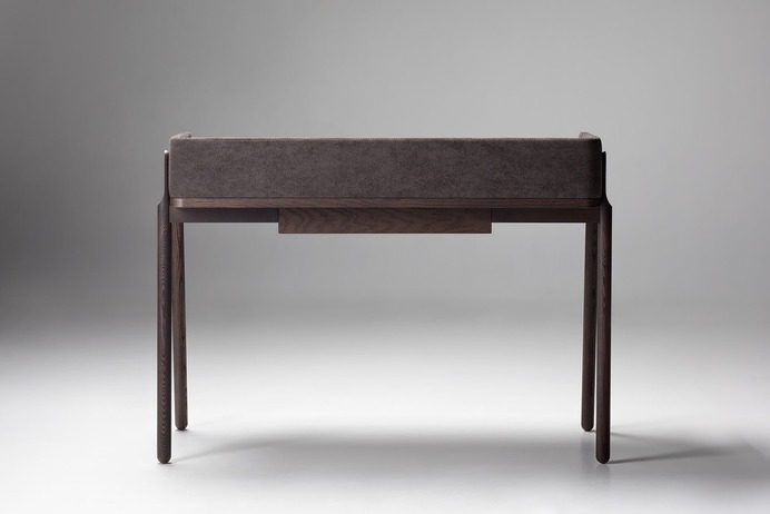 Ash Desk Furniture Design - Mindsparkle Mag Pavel Vetrov & Zegen Furniture designed Ash – a modern workplace, inspired by a visit to libraries, when it becomes necessary to stay in solitude. #interior #furniture #identity #branding #design #color #photography #graphic #design #gallery #blog #project #mindsparkle #mag #beautiful #portfolio #designer