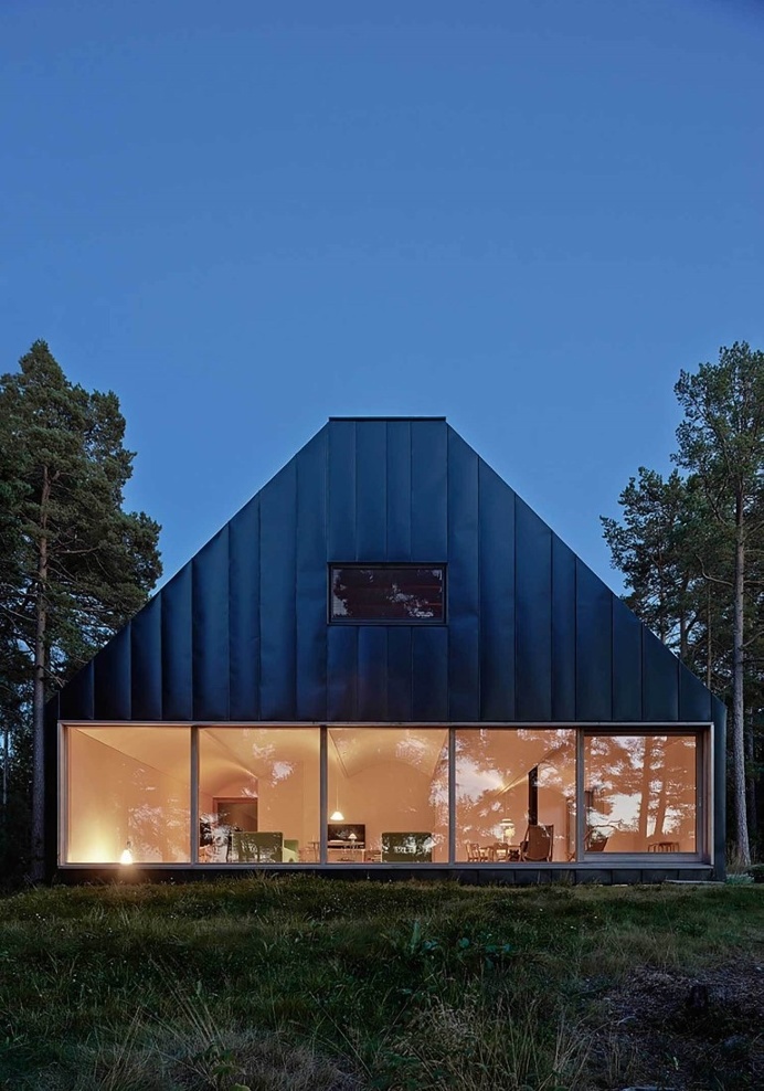 Classic Nordic Cabin