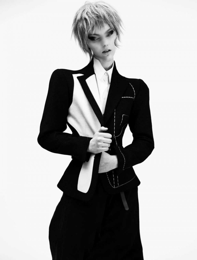 Dramatic Fashion Photography by Oliver Stalmans