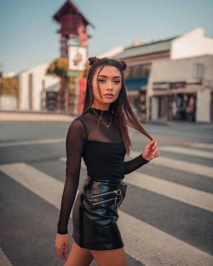 Marvelous Female Lifestyle Portrait Photography by Tom Dewh