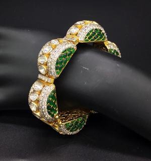 14k Gold and Diamond Polki Open Setting Bangle with Green Beryls - gold diamond polki kundan meena jadau jewellery