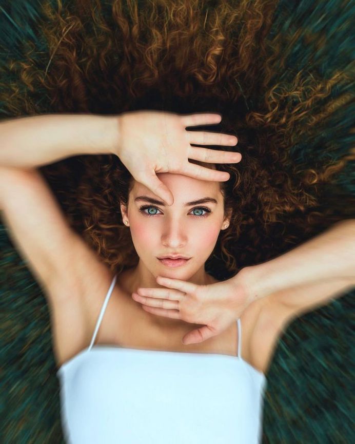 Awesome Moody Lifestyle Portrait Photography by Mark Singerman