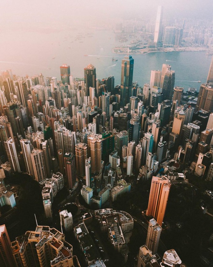 Striking Urban and Street Scenes by Connor Vaughan
