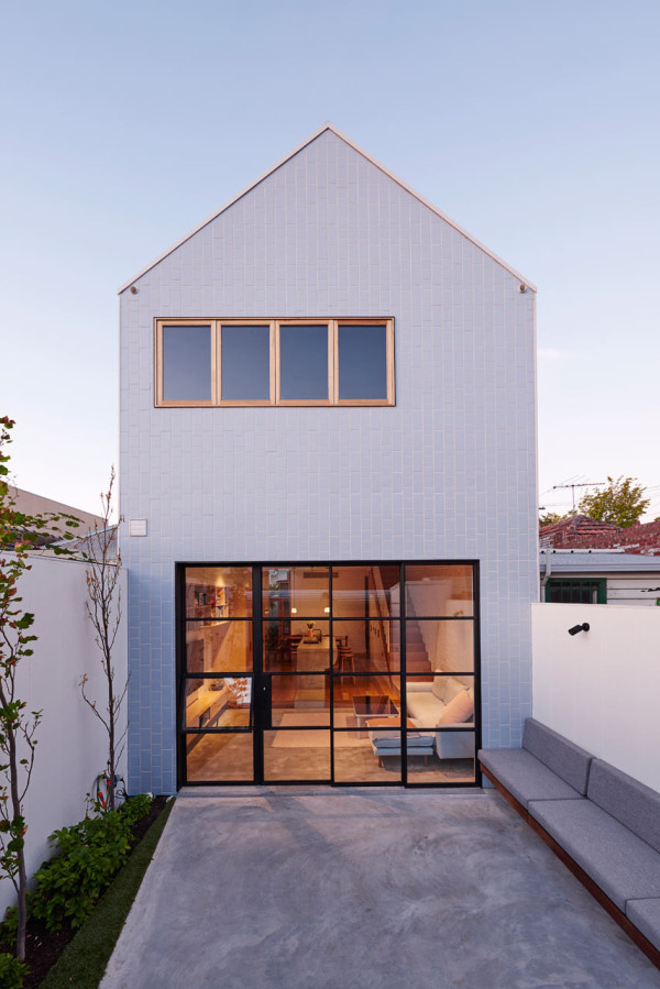 A Major Renovation for a House on a Narrow Lot