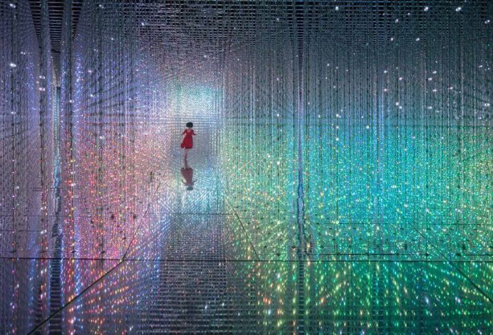 The Girl Who Leapt Through Time by Daniel Cheung