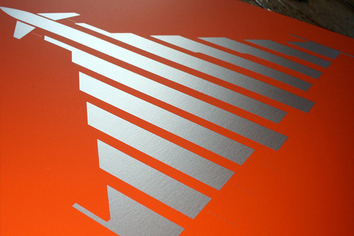 Typhoon metallic silver on Plike #graphicdesign #print #graphic #design #tee #fashion #gfsmith