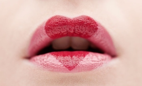 12.29 | 12.29 loves Beauty Banter #heart #lips #woman