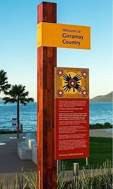 Cardwell wayfinding signage, http://www.commarts.com/exhibit/Environmental-Graphics/cardwell-wayfinding.html #signage #environmental