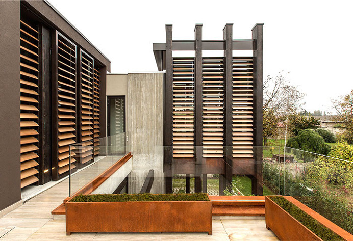 Giraldi Associati Architetti Design a Concrete House in Bologna - #architecture, #house, #home, home, architecture