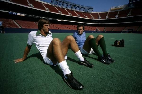 tumblr_mhe8lh6Tq51rs466uo1_1280.jpg (1280×853) #cruyff