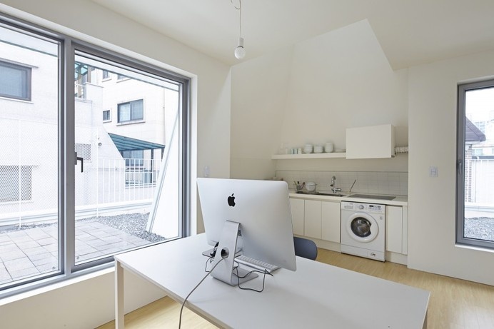 The White Cone House by apparat-c #interior #design #minimalism