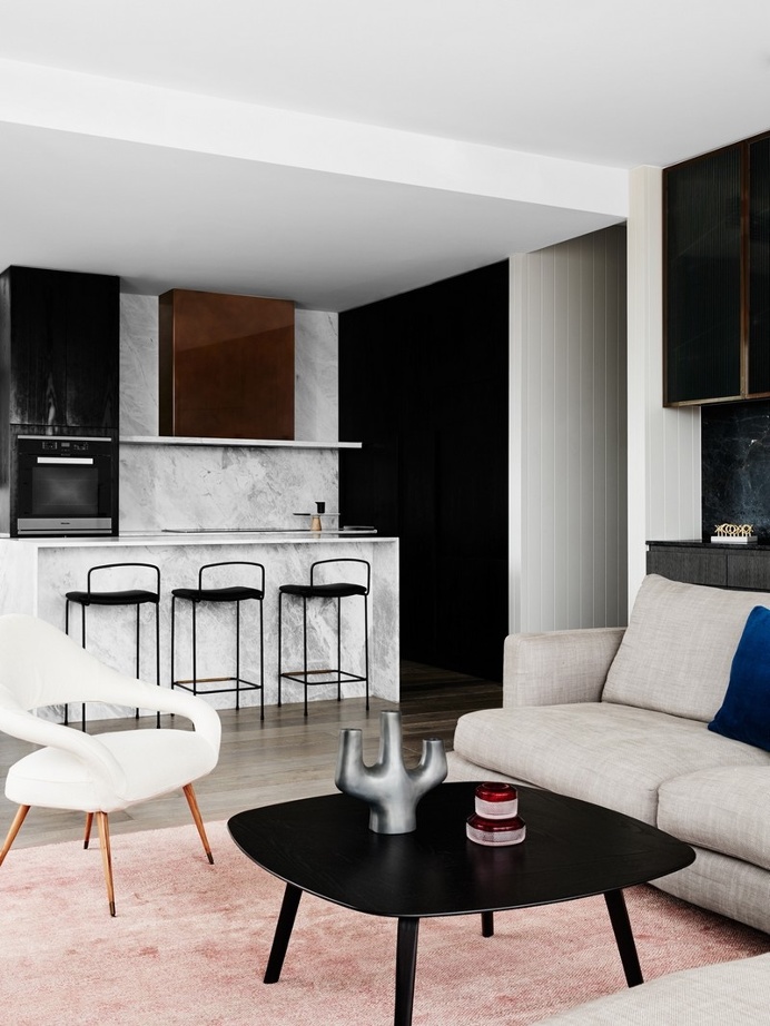 A Luxurious Residence at the Top of the Hampton Hill Development