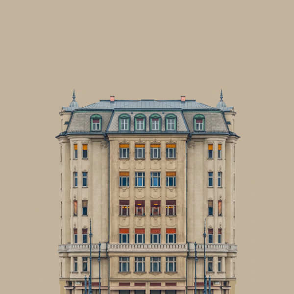 Zsolt Hlinka | PICDIT