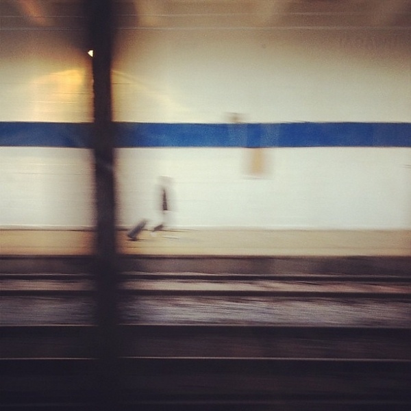 Instagram #srook #platform #railway #walking #man #station