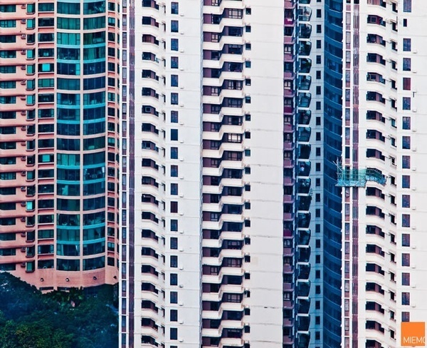 Hong Kong facades by Miemo Penttinen thumbnail_6 #art