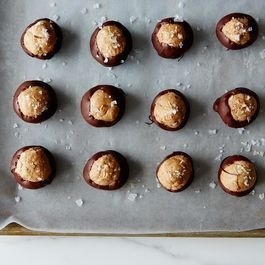 Almond-butter-buckeyes_food52_mark_weinberg_14-11-21_0611 #photography #food