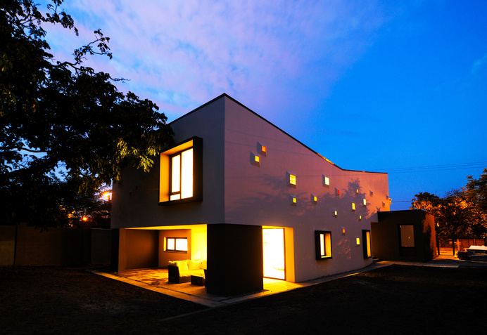 Modern Inspiring House Integrating Colourful Lights in Timisoara, Romania #architecture #modern