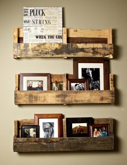 Cut out pallets make display shelves #wood #decor #home #shelve
