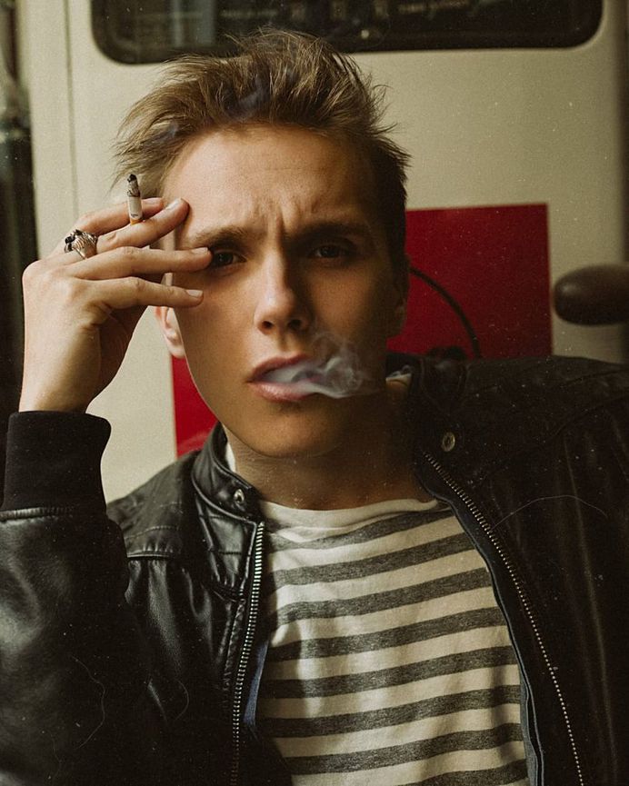 Beautiful Lifestyle Portrait Photography by Thodwrhs Papax