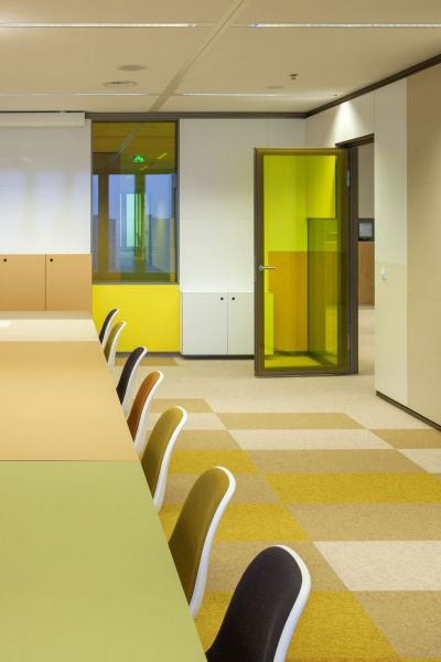 De Rotterdam interior by Studio Makkink & Bey and Group A #office #rotterdam #colourful #pixel #design