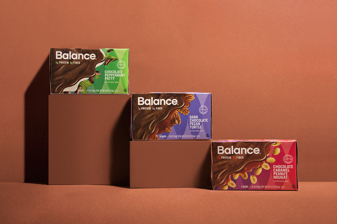 Balance Chocolate Bar Packaging Design by Javier Garcia
