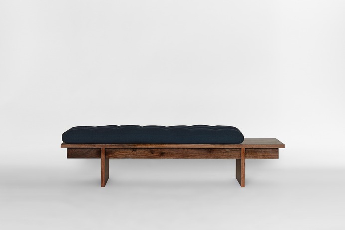 Mjölk Daybed by Thom Fougere