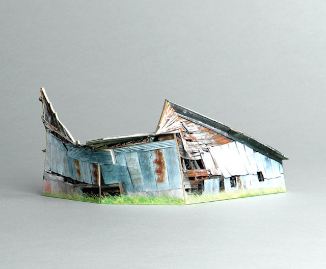 brokenhouses-19 #sculpture #house #art #broken #miniature