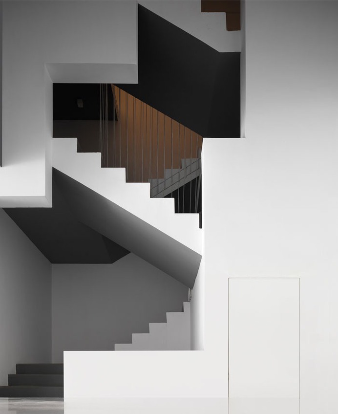JYC Office by AD Architecture - InteriorZine