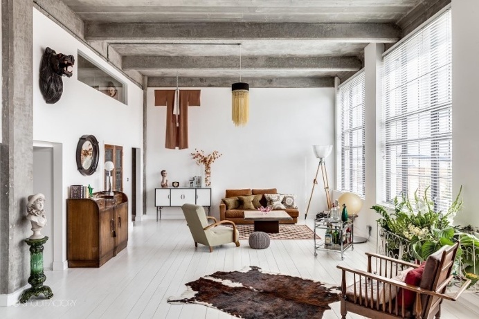 Spacious apartment with industrial and retro features