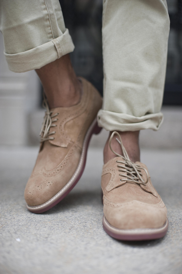 tumblr_ls7j2o8rGu1qzleu4o1_1280.jpg (798×1200) #beige #shoes #grey