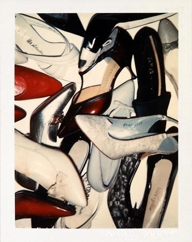 tumblr_kue9o4RCjy1qapvgp.jpg (Immagine JPEG, 397x500 pixel) #shoes #polaroid