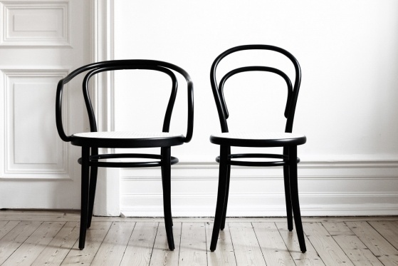 Lotta Agaton: Thonet love #thonet #chairs