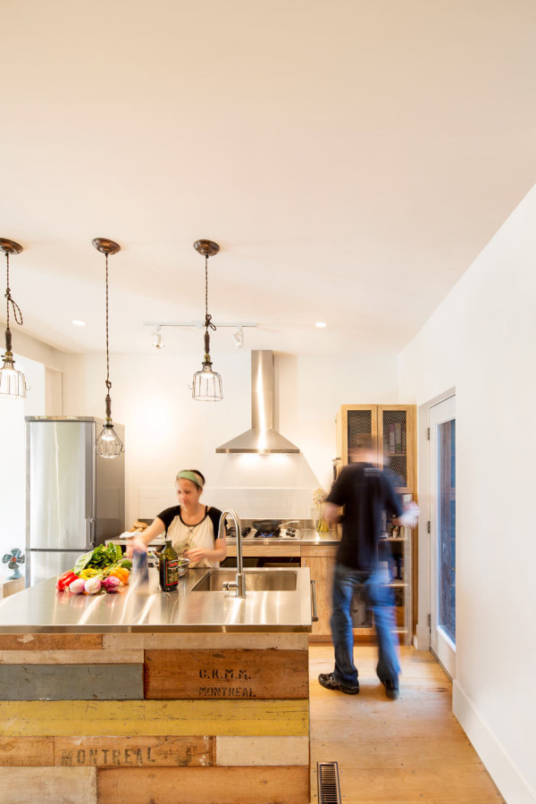 HISTORICAL ROW HOUSE GETS A WHIMSICAL, INDUSTRIAL RENOVATION