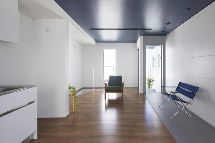 E-2 by naf architect & design inc