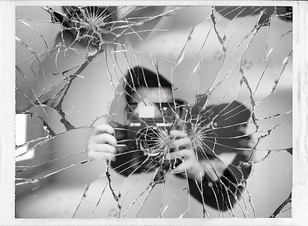 110 | Flickr - Photo Sharing! #white #black #polaroid